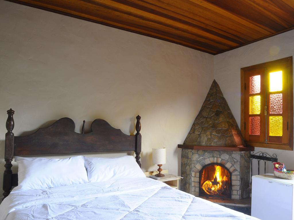 Villa Da Vila Monte Verde  Habitación foto